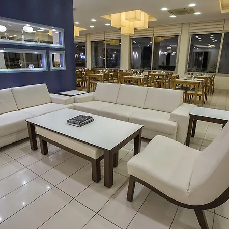 Cilek Marina מלון Çeşme